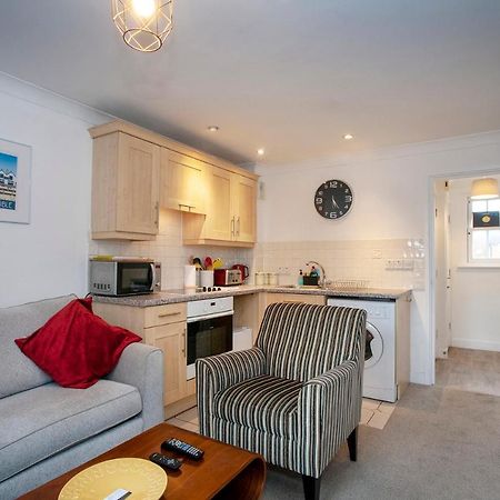 The Spires - Cosy Apartment Just Outside Of City Centre 坎特伯雷 外观 照片